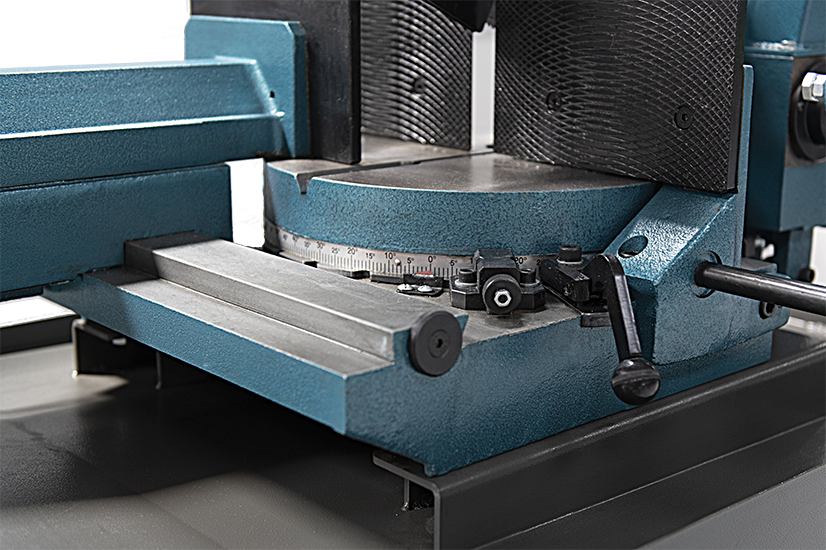 Metal Cutting Bandsaw • Scantool 320 GSHT - Image 4