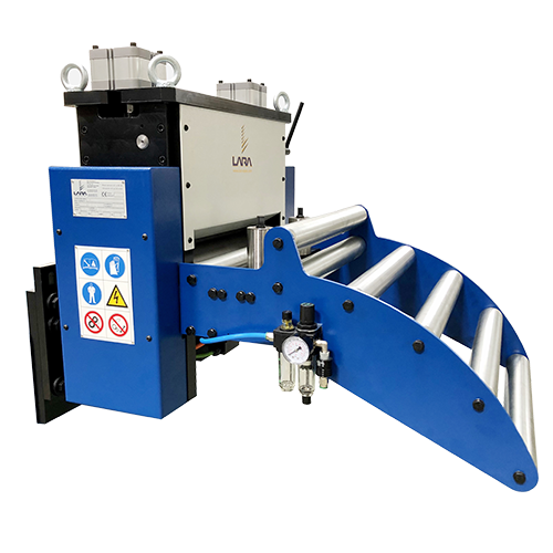 Front Left Hand view of an AE-3 Metal Coil Feeder from Lara, capable of handling weights from 100 to 300 KG